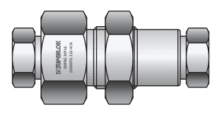 BMT SUPERLOK medium-pressure bulkhead coupling; manufacturer catalog illustration.