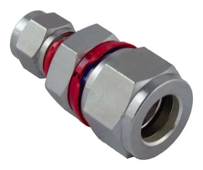 BMT SUPERLOK i-Fitting SRUI — Reducing Union with red installation check ring(s)