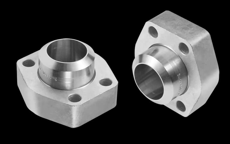 Two BMT four-bolt hydraulic flanges