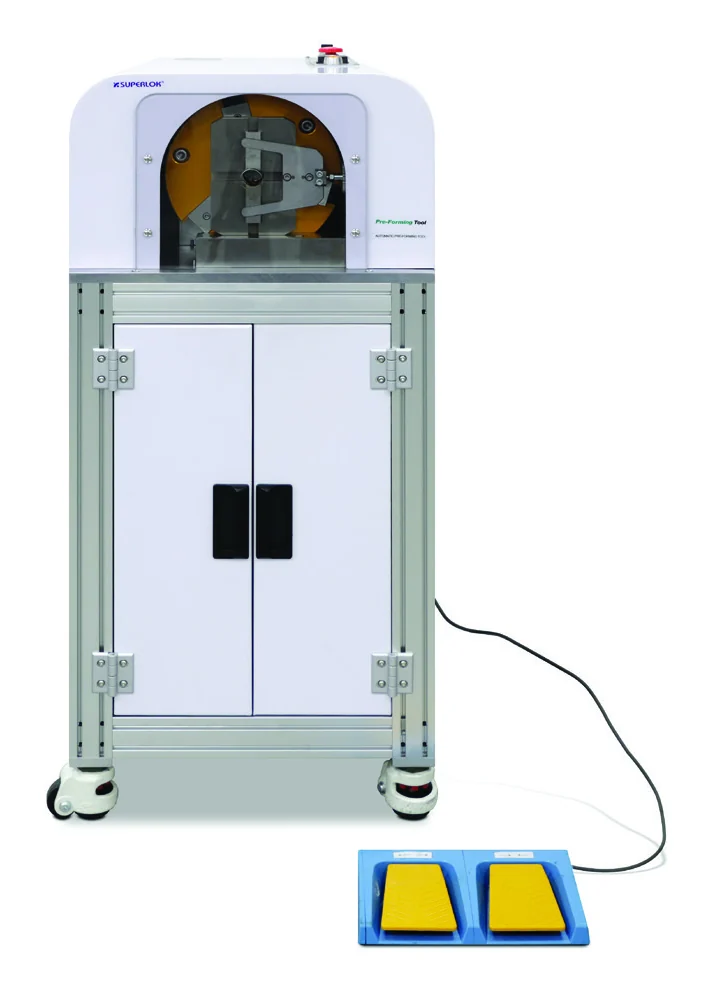 BMT SUPERLOK automatic pre-forming tool.